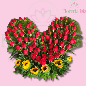 Corazón de rosas y girasoles